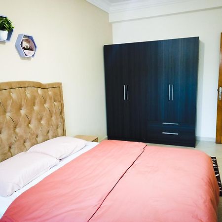 Nouveau Appartement Totalement Neuf - Tres Propre A Cote Du Centre Commercial Marjane 탕헤르 외부 사진